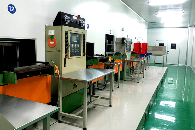 Cleanroom Manufacturing 